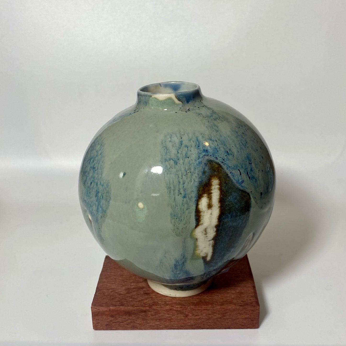 moon jar Yun - NO. bl06