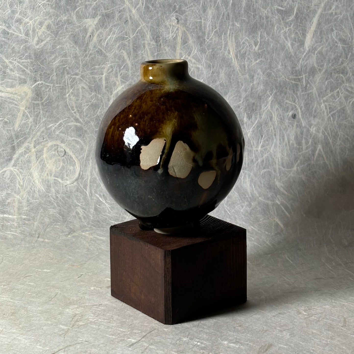 moon jar brown green - NO. 31