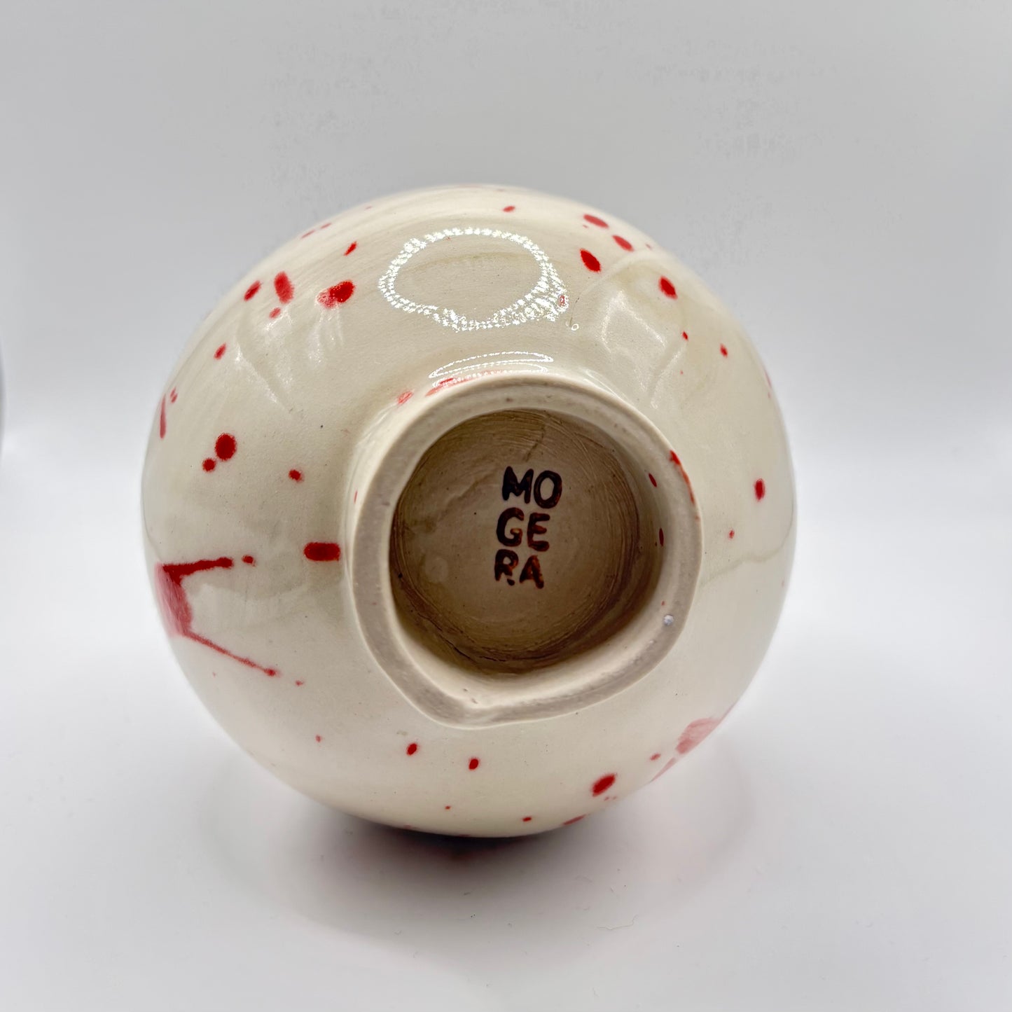 moon jar Body to Body (no. 33) medium