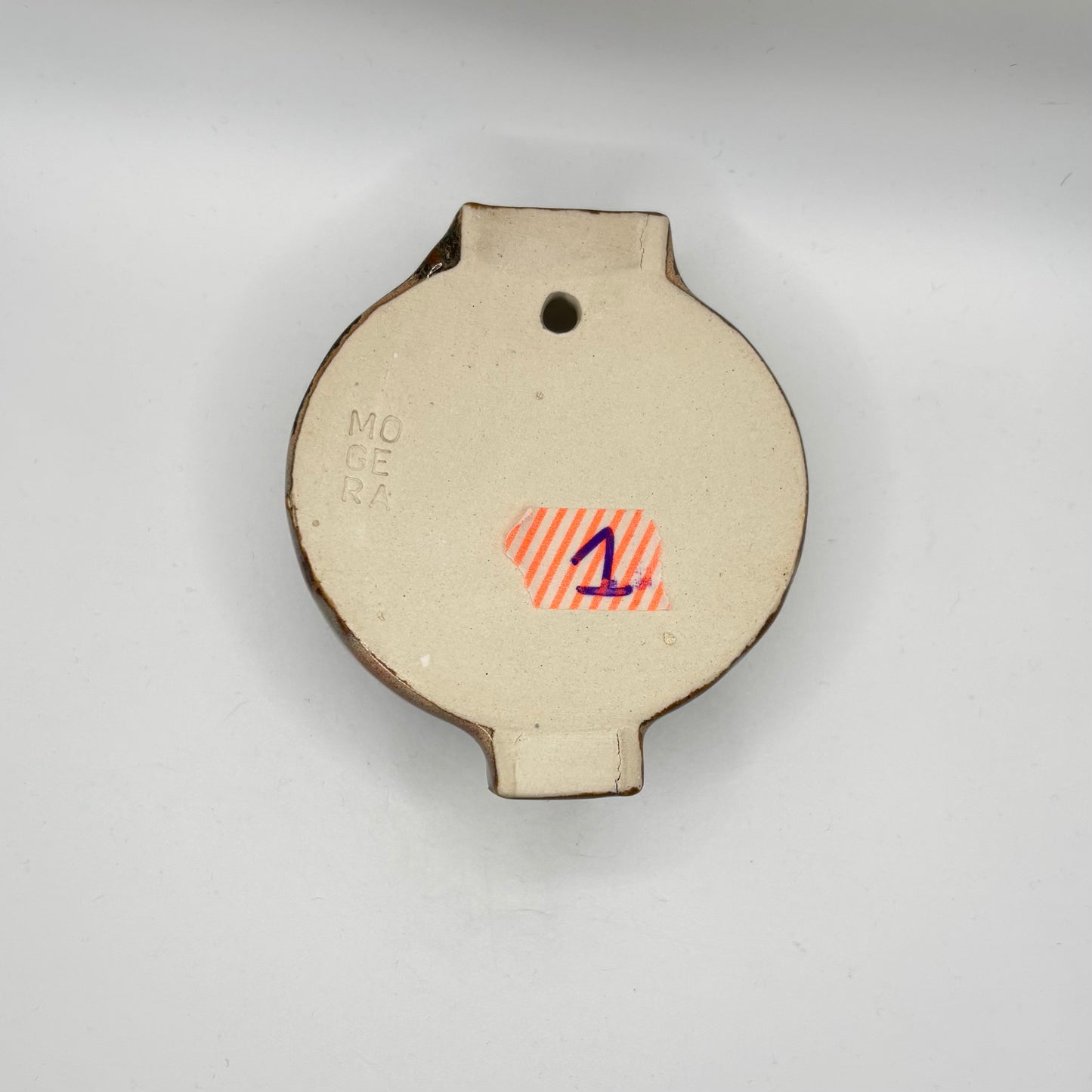 wall hanging moon jar Yun 1