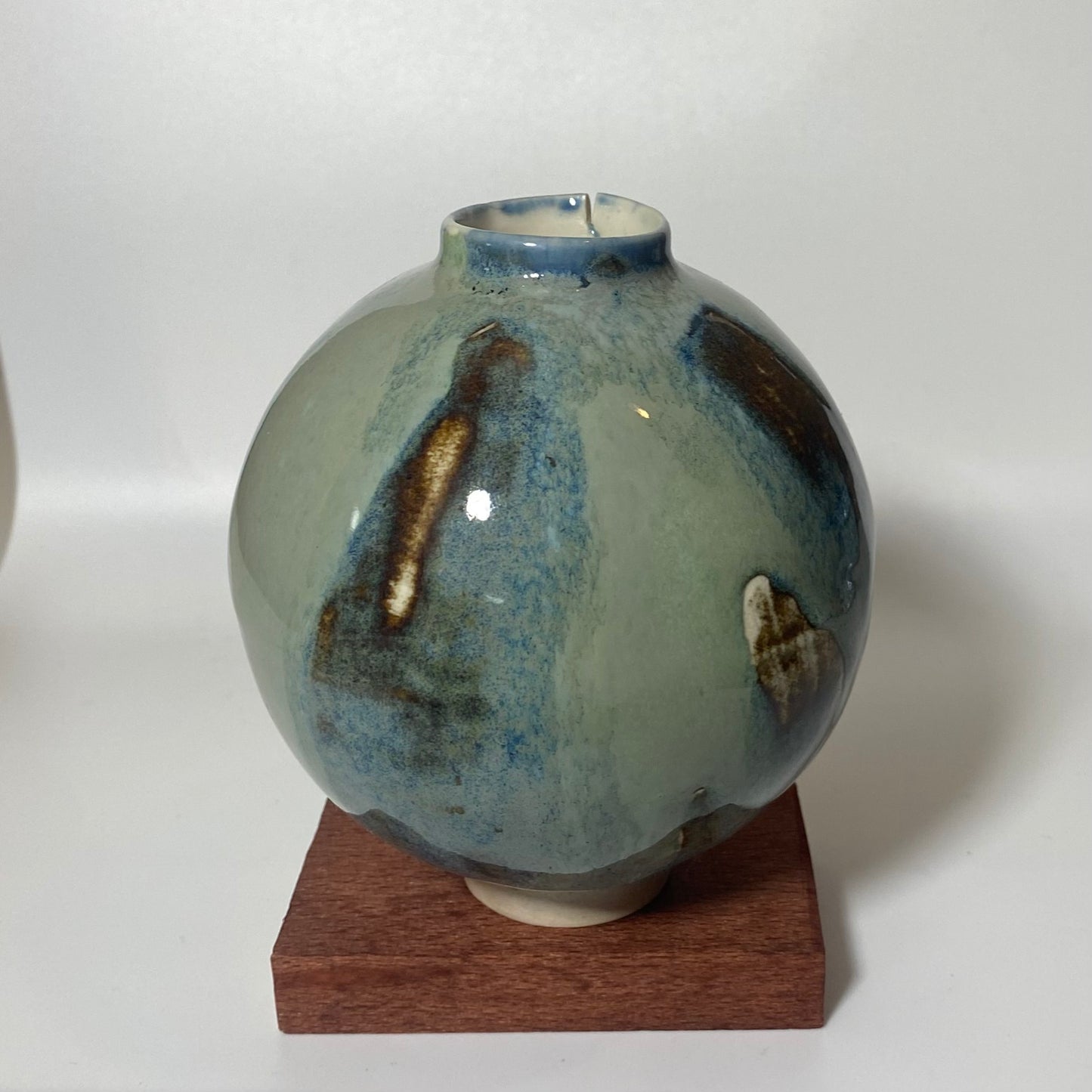 moon jar Yun - NO. bl02