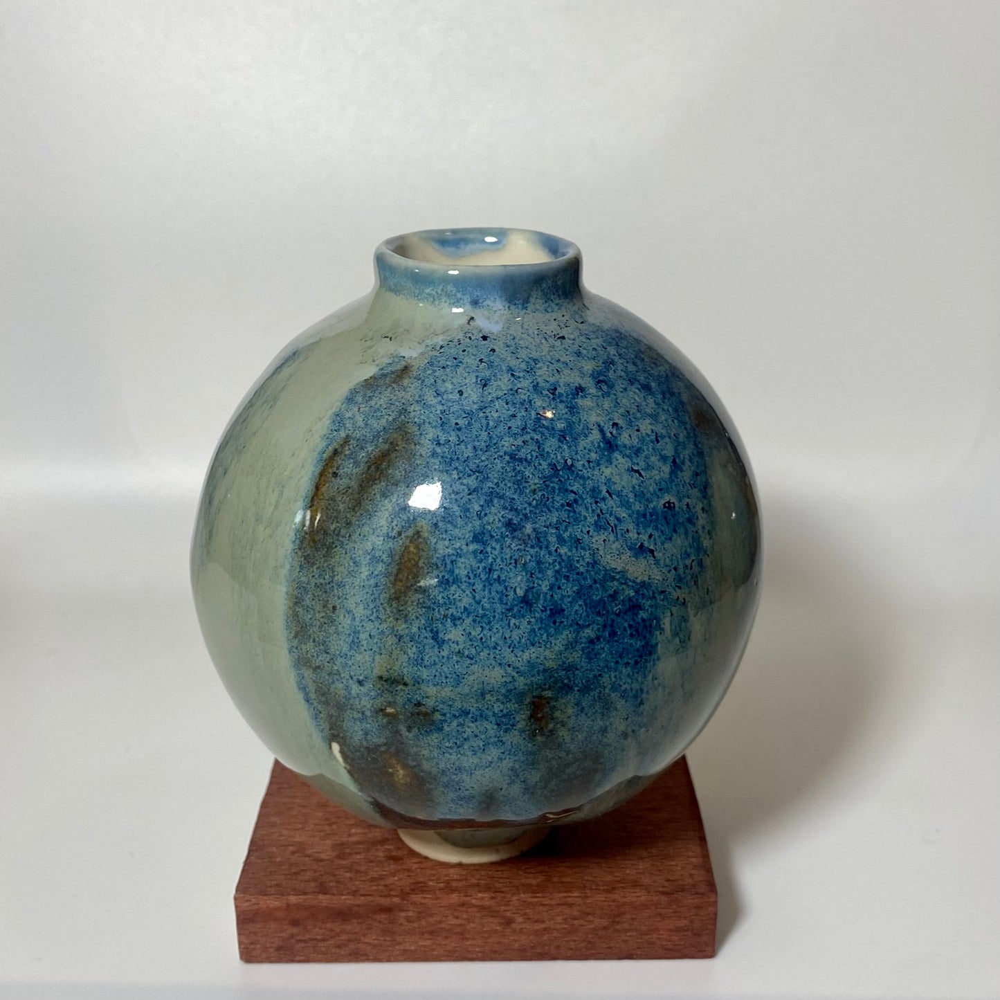 moon jar Yun - NO. bl10