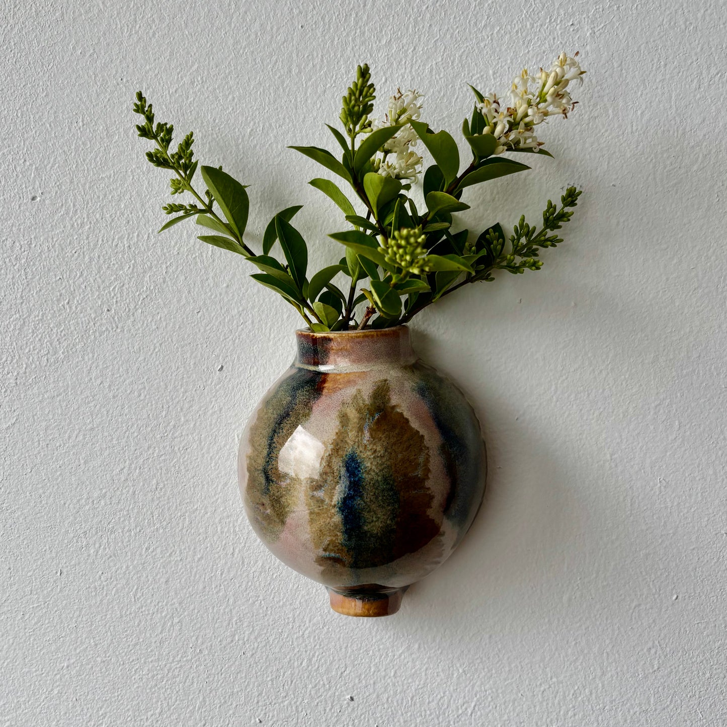 wall hanging moon jar Yun 2