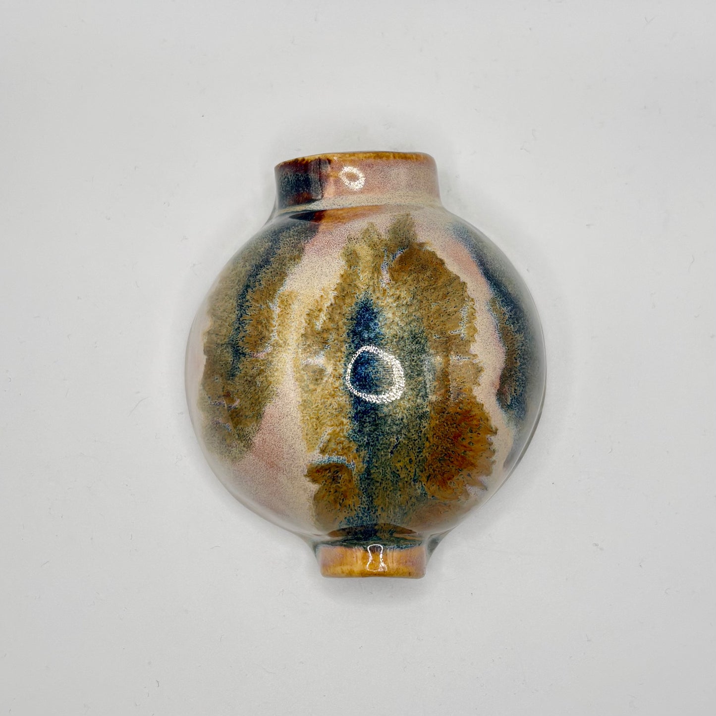 wall hanging moon jar Yun 2