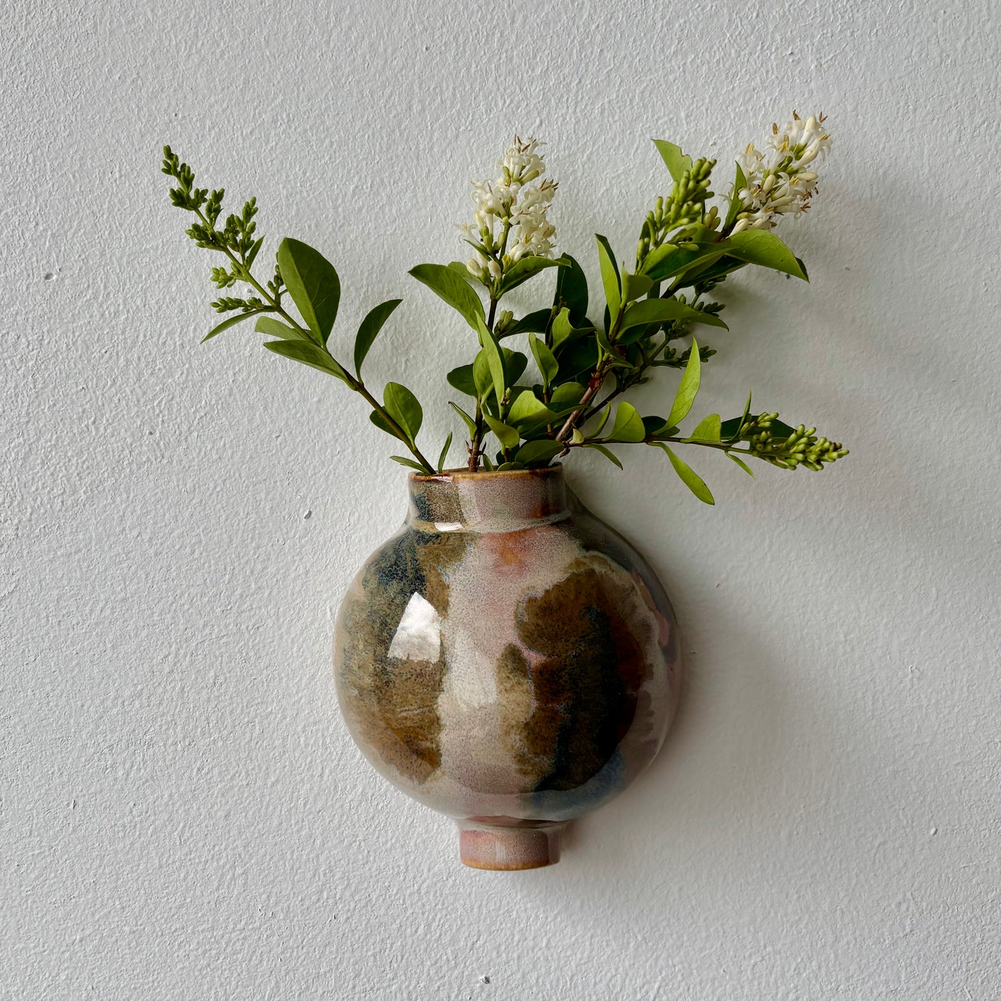 wall hanging moon jar Yun 1